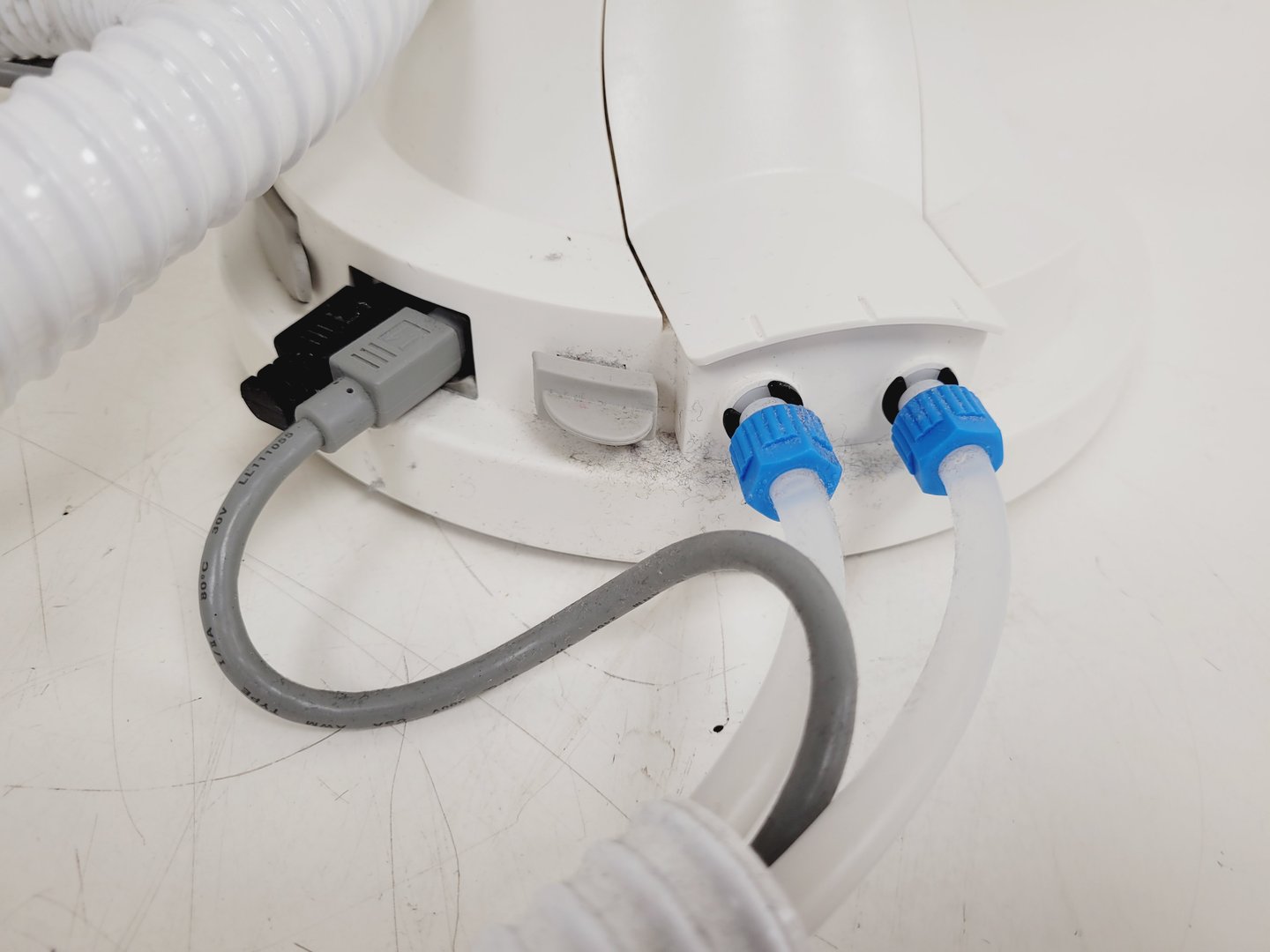 Image of Millipore Milli-Q Advantage A10 & Q-POD Water Purification System
