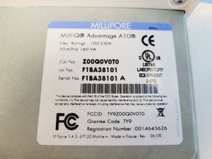 Thumbnail image of Millipore Milli-Q Advantage A10 Q-PodWater Purification System Faulty Screen