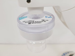 Thumbnail image of Millipore Milli-Q Advantage A10 Q-PodWater Purification System Faulty Screen