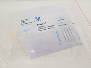 Thumbnail image of Millipore Milli-Q Advantage A10 Q-PodWater Purification System Faulty Screen