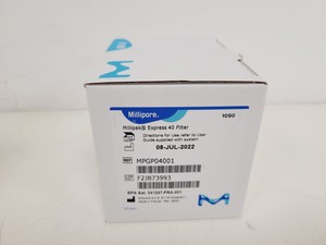 Thumbnail image of Millipore Milli-Q Advantage A10 Q-PodWater Purification System Faulty Screen