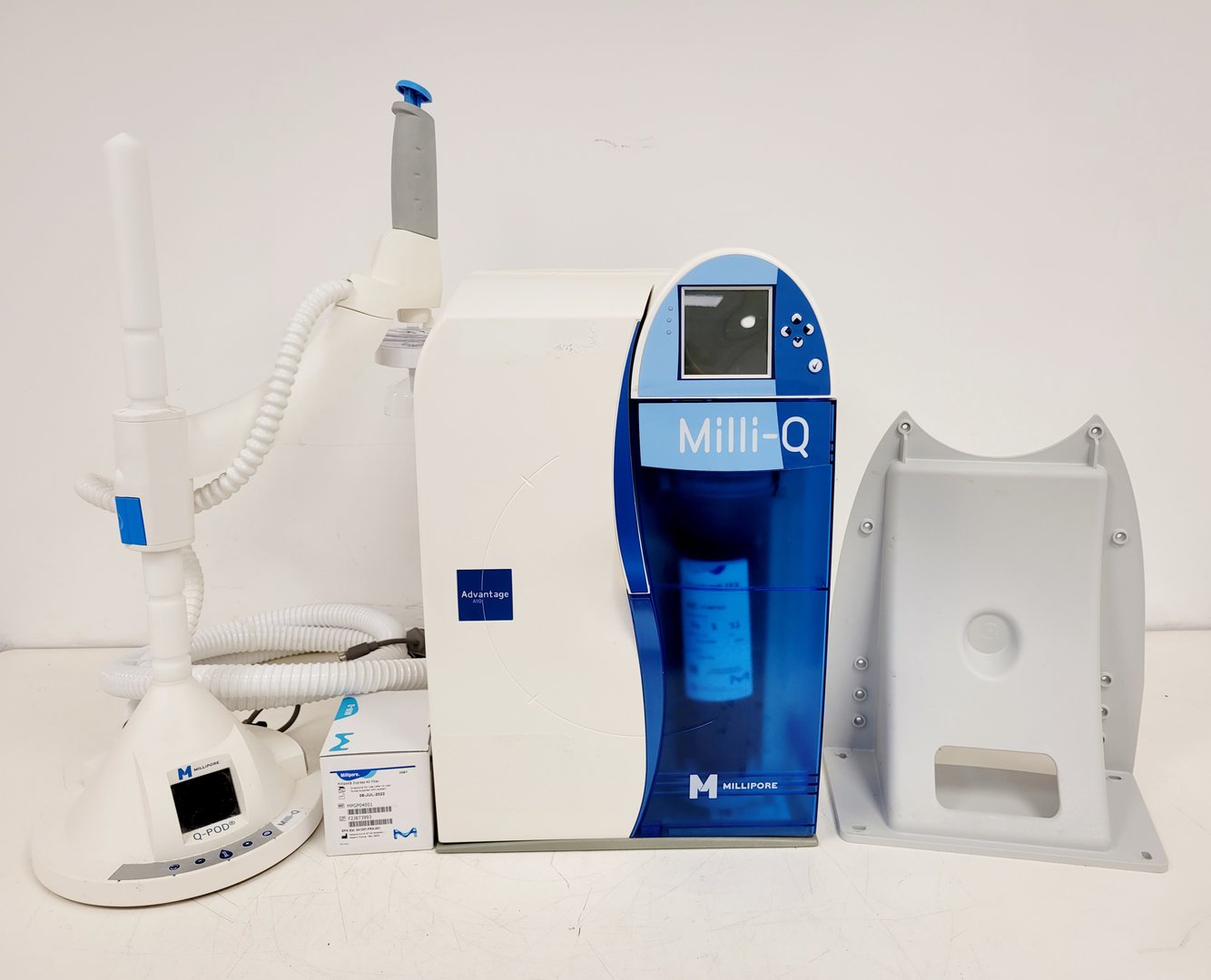 Millipore MilliQ Advantage A10 w/ QPOD Water Purification System