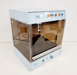 Thumbnail image of Stuart Scientific Shaking Platform Orbital Incubator SI 50 SI50 Lab