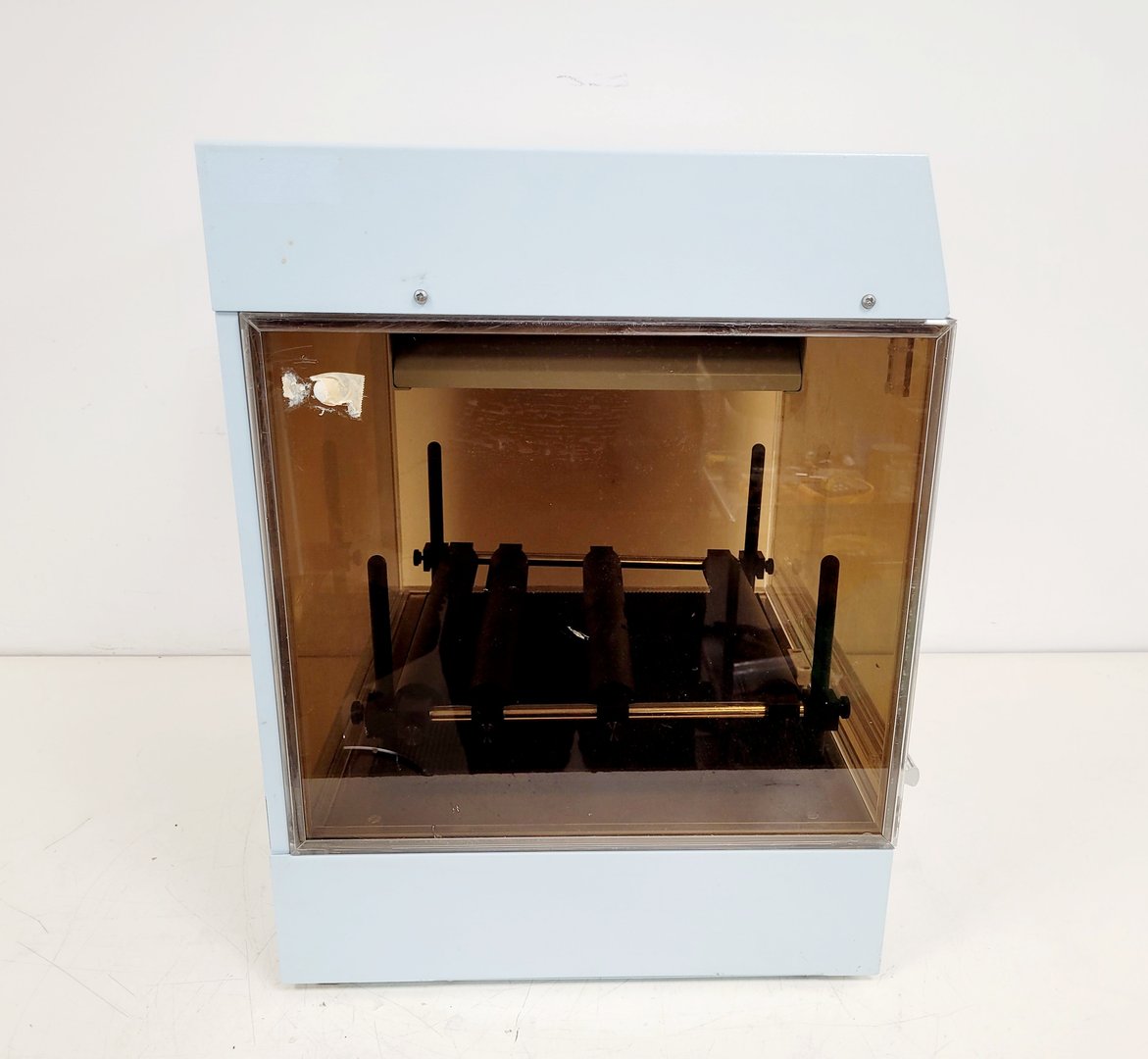 Image of Stuart Scientific Shaking Platform Orbital Incubator SI 50 SI50 Lab