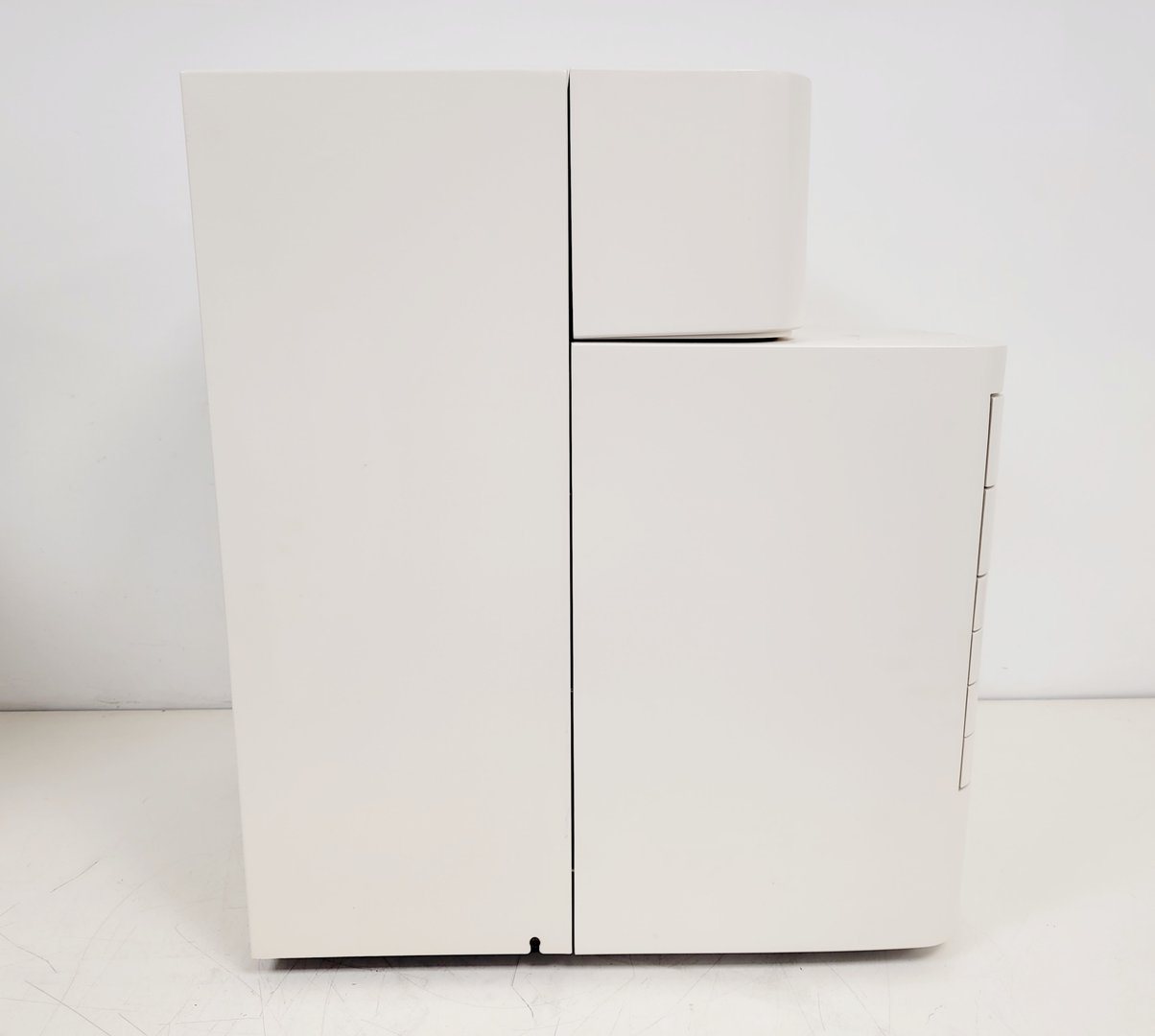 Image of Advanced Analytical Fragment Analyzer Automated CE System Lab
