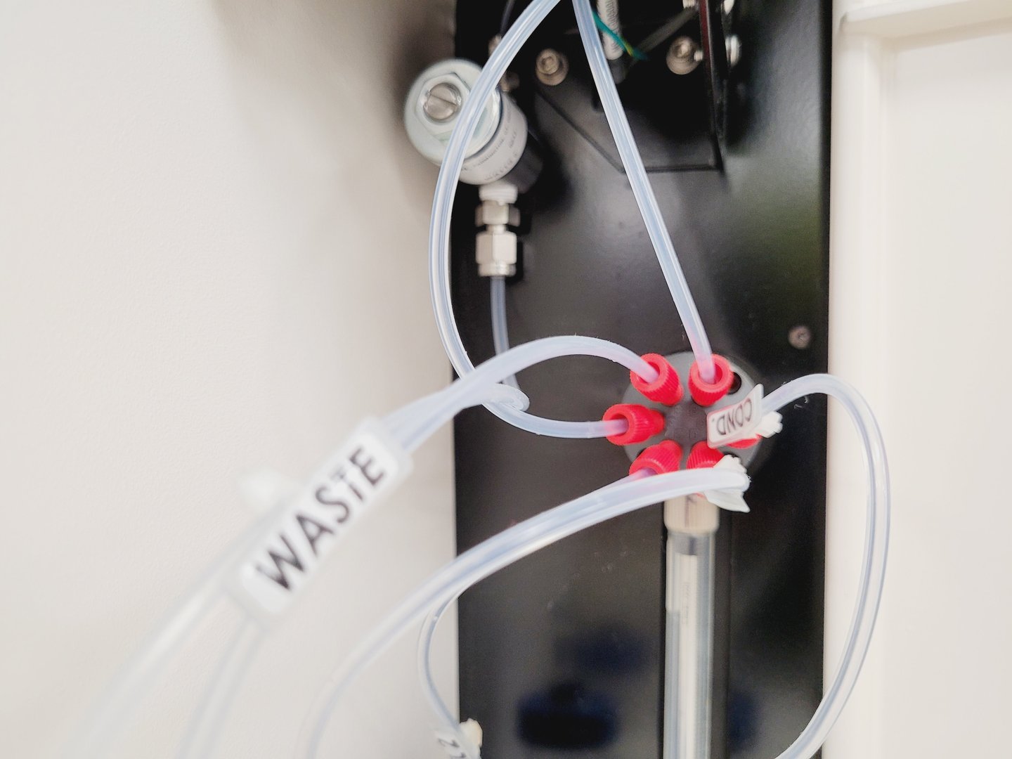 Image of Advanced Analytical Fragment Analyzer Automated CE System Lab