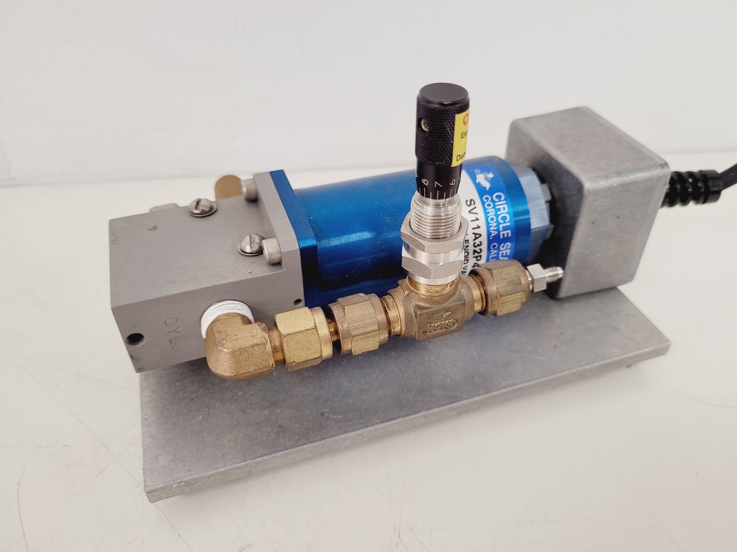 Image of Bio-Rad PDS-1000/He Biolistic Particle Delivery System Lab