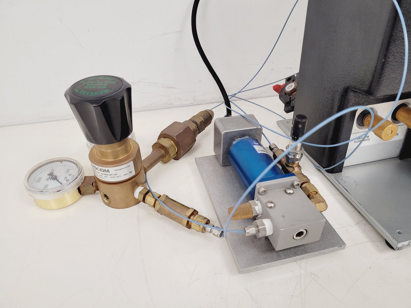 Image of Bio-Rad PDS-1000/He Biolistic Particle Delivery System Lab