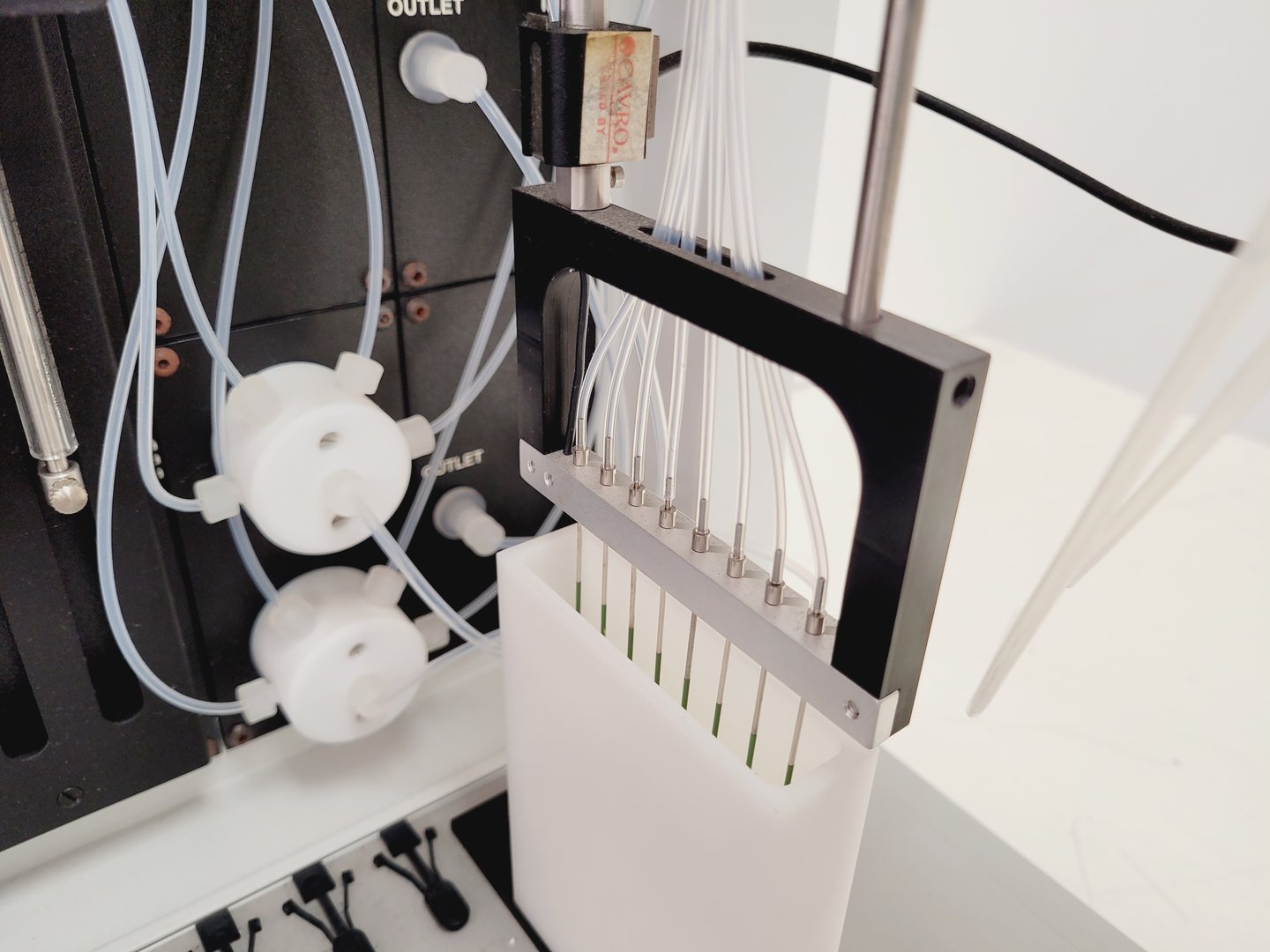 Image of Tecan MiniPrep 75 MSP 9500 Liquid Handler Sample Processer Lab