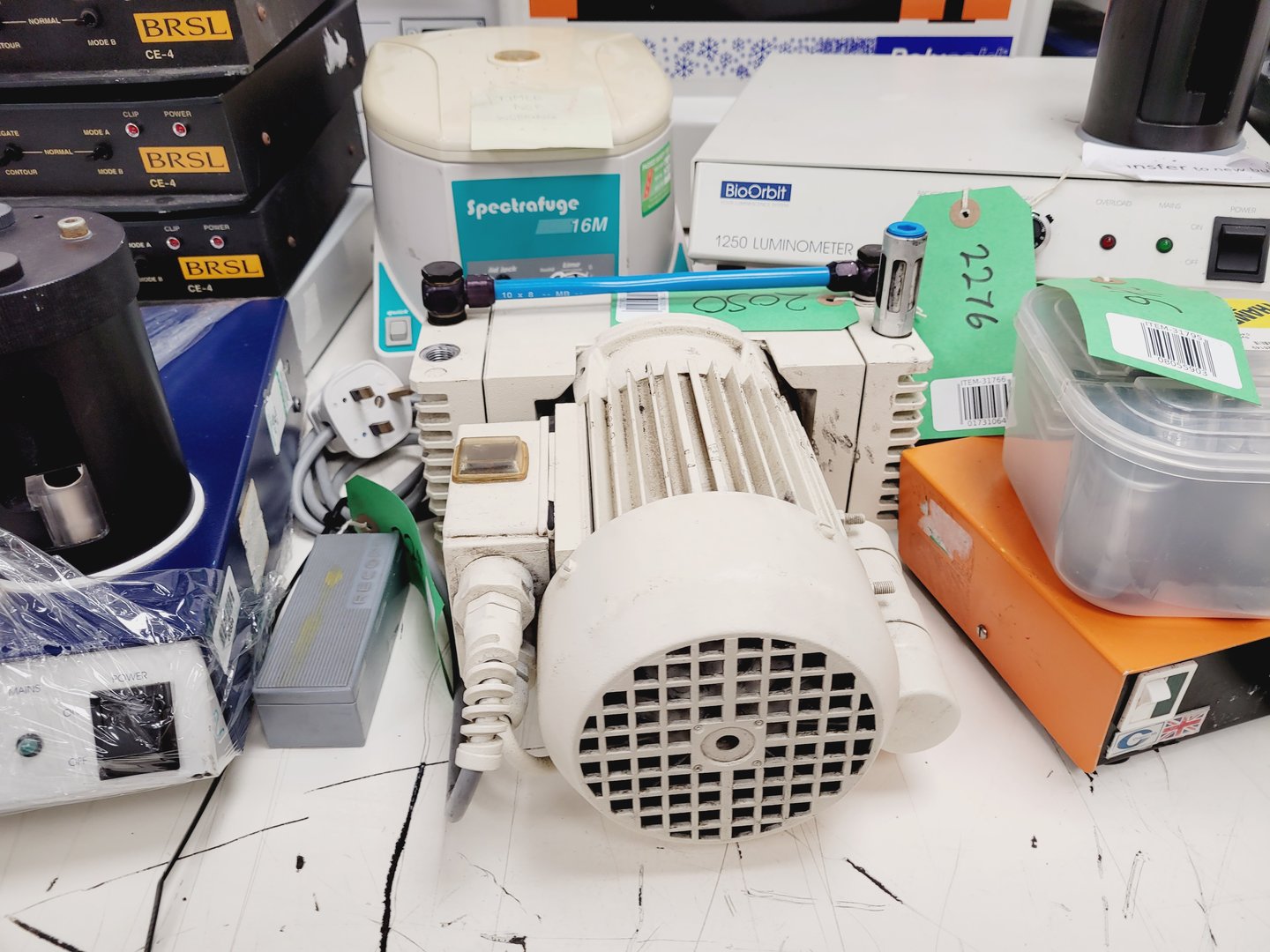 Image of Job Lot of Laboratory Equipment - Centrifuges, Shakers, Stirrer, Water Baths Lab
