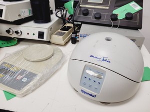 Thumbnail image of Job Lot of Laboratory Equipment - Centrifuges, Shakers, Stirrer, Water Baths Lab