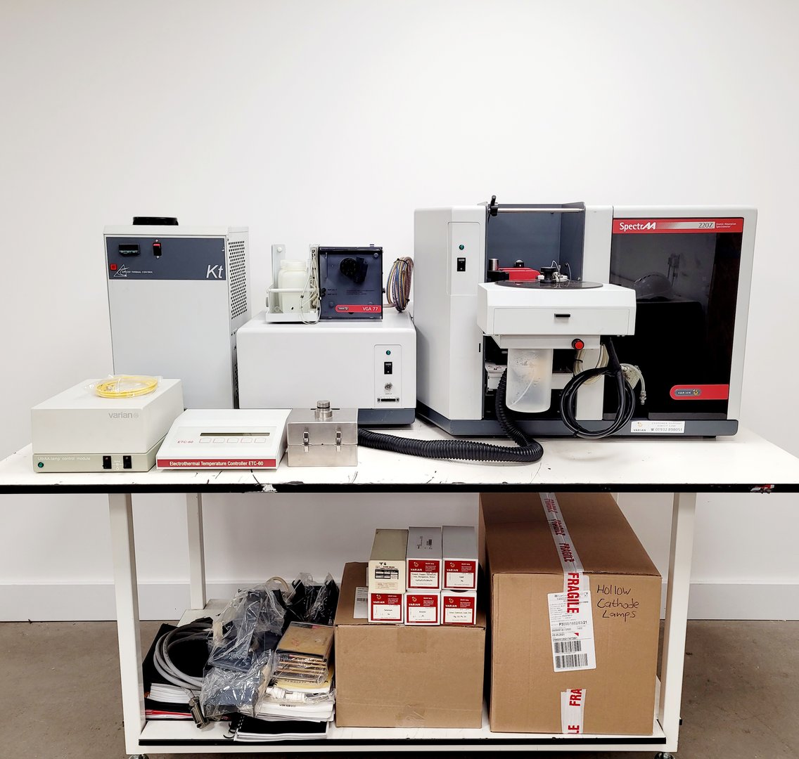 Code V Spectrometer Varian SpectrAA 220Z Atomic Absorption Spectrometer & Accessories