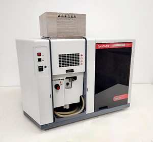 Thumbnail image of Varian SpectrAA 220FS Atomic Absorption Spectrometer Lab