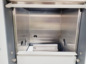 Thumbnail image of Varian SpectrAA 220FS Atomic Absorption Spectrometer Lab