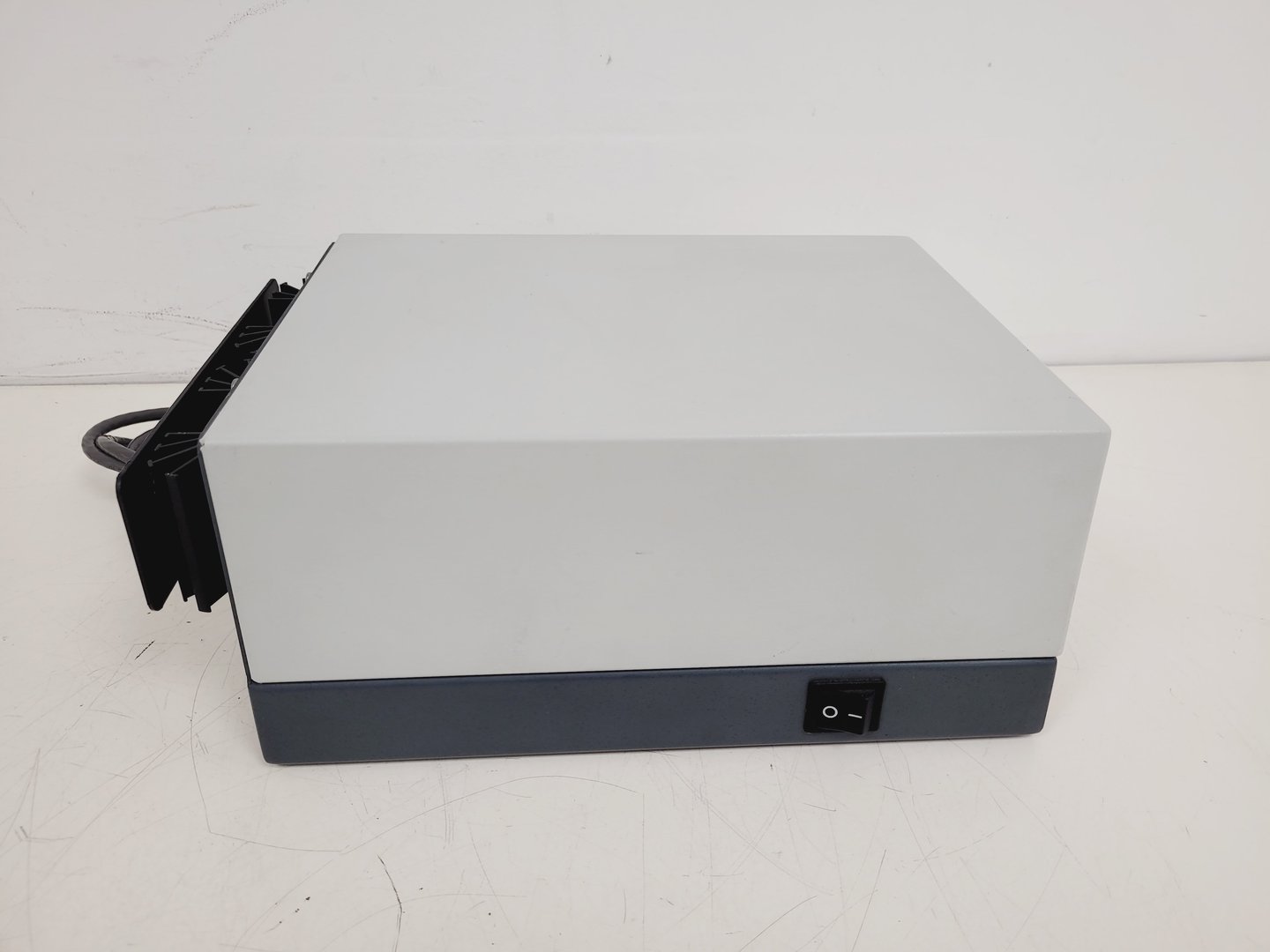 Image of Varian SpectrAA 220FS Atomic Absorption Spectrometer Lab