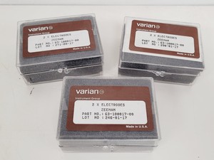 Thumbnail image of Varian SpectrAA 220FS Atomic Absorption Spectrometer Lab