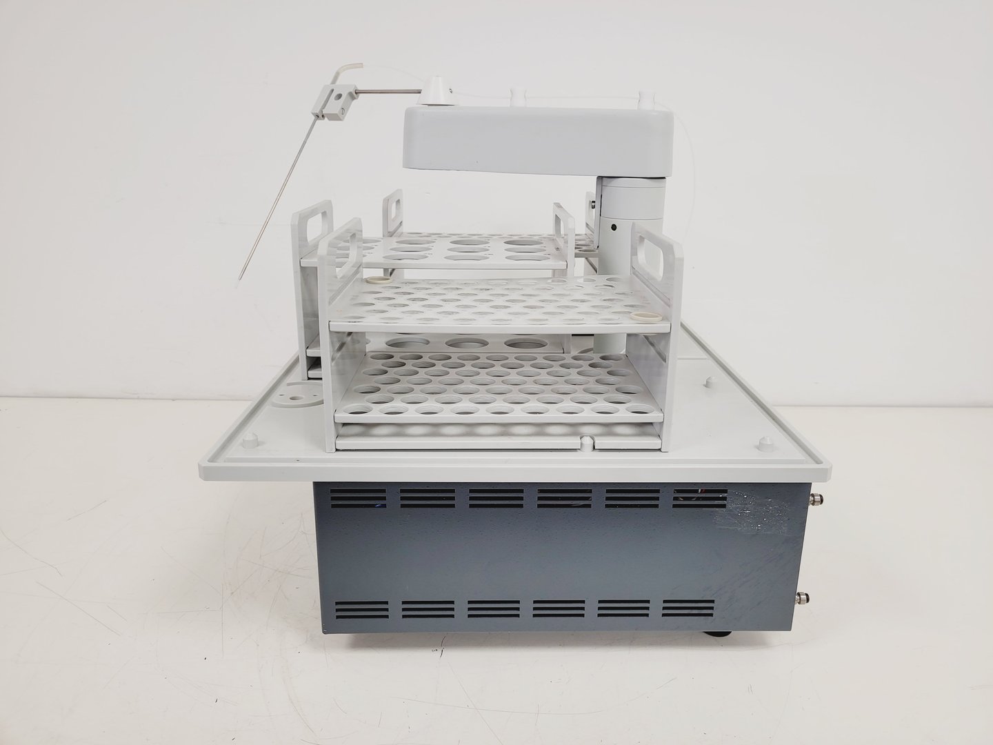 Image of Varian SpectrAA 220FS Atomic Absorption Spectrometer Lab