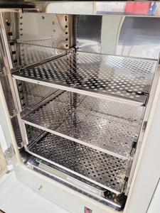 Thumbnail image of Sanyo MCO-17AIC CO2 Laboratory Incubator Lab Faulty CO2