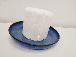 Thumbnail image of Statebourne Cryogenics Biorack 6000 Liquid Nitrogen Tank Dewar
