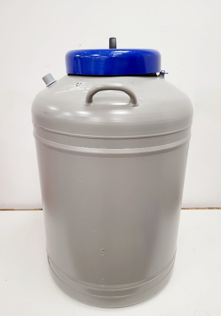 Image of Statebourne Cryogenics Biorack 6000 Liquid Nitrogen Tank Dewar