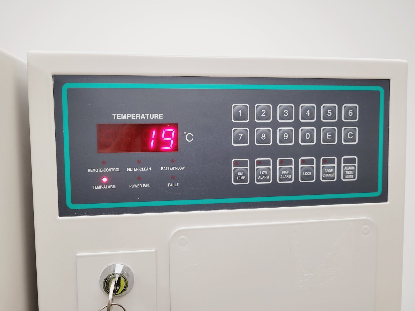 Image of New Brunswick Scientific Ultra Low Temperature Freezer  U9420-0001  U101 -86 G 