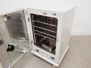 Thumbnail image of Sanyo CO2 Incubator MCO-18AIC (UV) Lab
