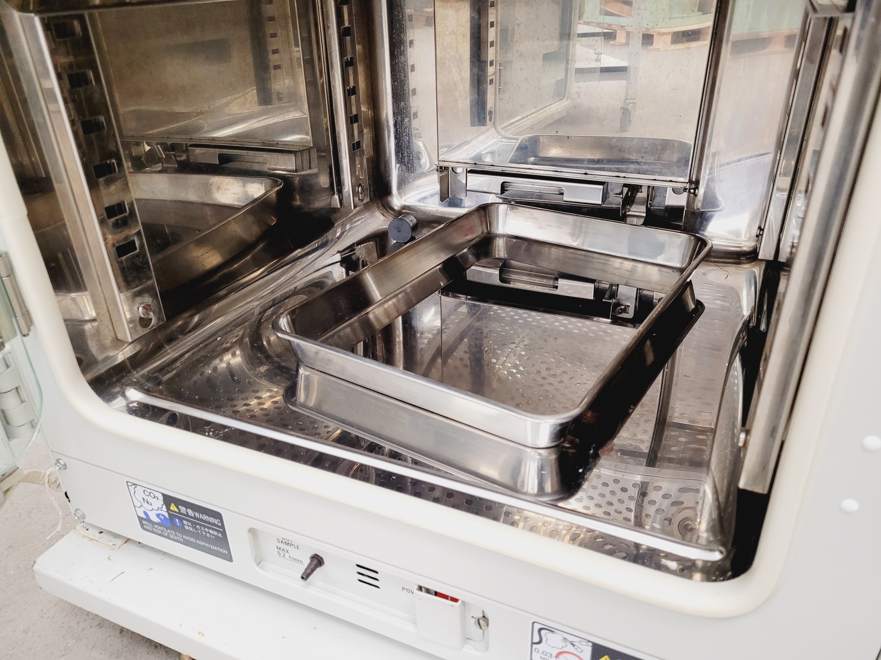 Image of Sanyo CO2 Incubator MCO-18AIC (UV) Lab
