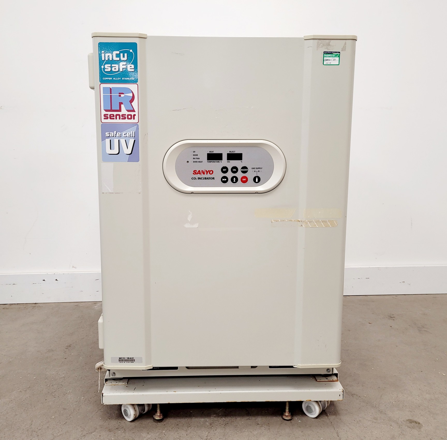 Image of Sanyo CO2 Incubator MCO-18AIC (UV) Lab
