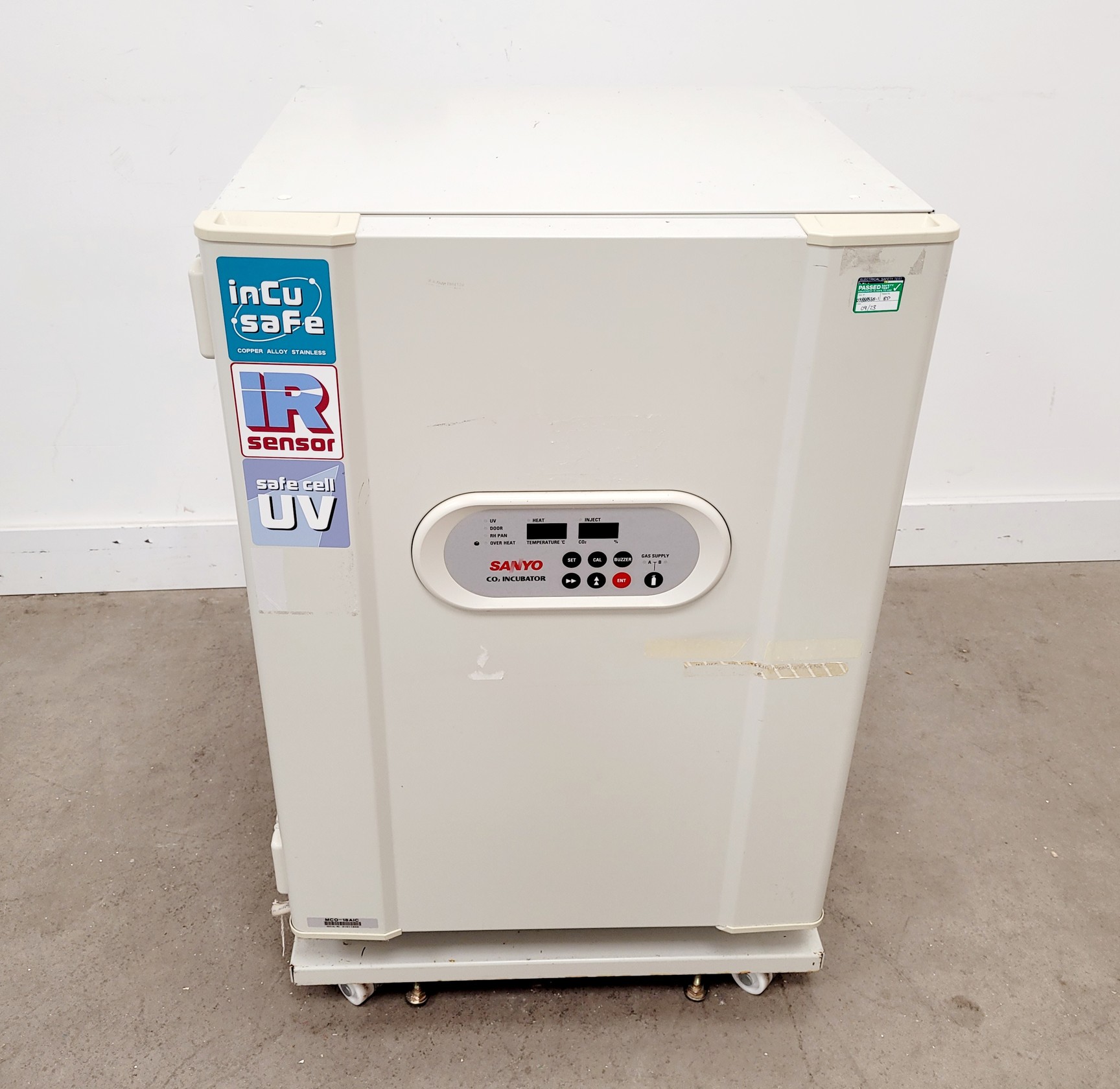 Image of Sanyo CO2 Incubator MCO-18AIC (UV) Lab