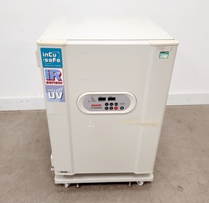 Thumbnail image of Sanyo CO2 Incubator MCO-18AIC (UV) Lab