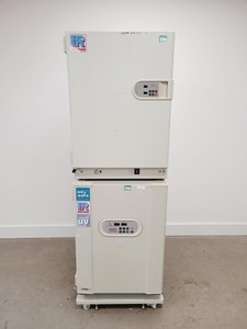 Thumbnail image of Sanyo CO2 Incubator Double Stack MCO-17AI MCO18AIC (UV) Lab Spares/Repairs