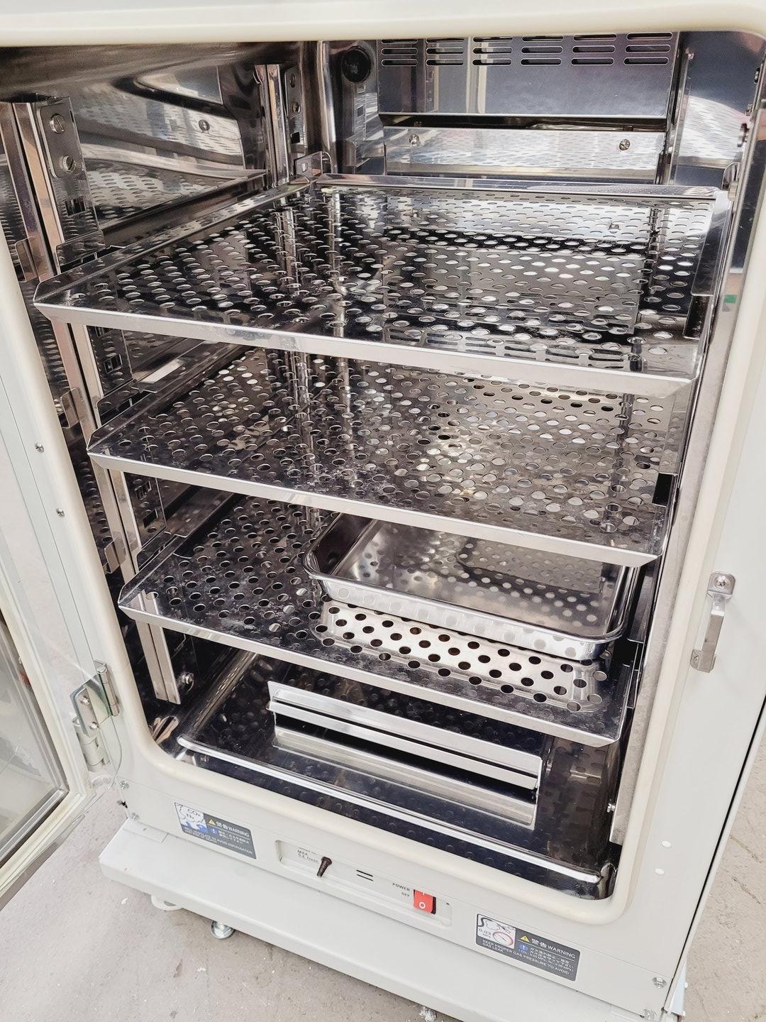 Image of Sanyo CO2 Incubator Double Stack MCO-17AI MCO18AIC (UV) Lab Spares/Repairs