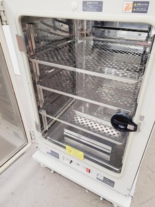 Thumbnail image of Sanyo CO2 Incubator Double Stack MCO-17AI MCO18AIC (UV) Lab Spares/Repairs