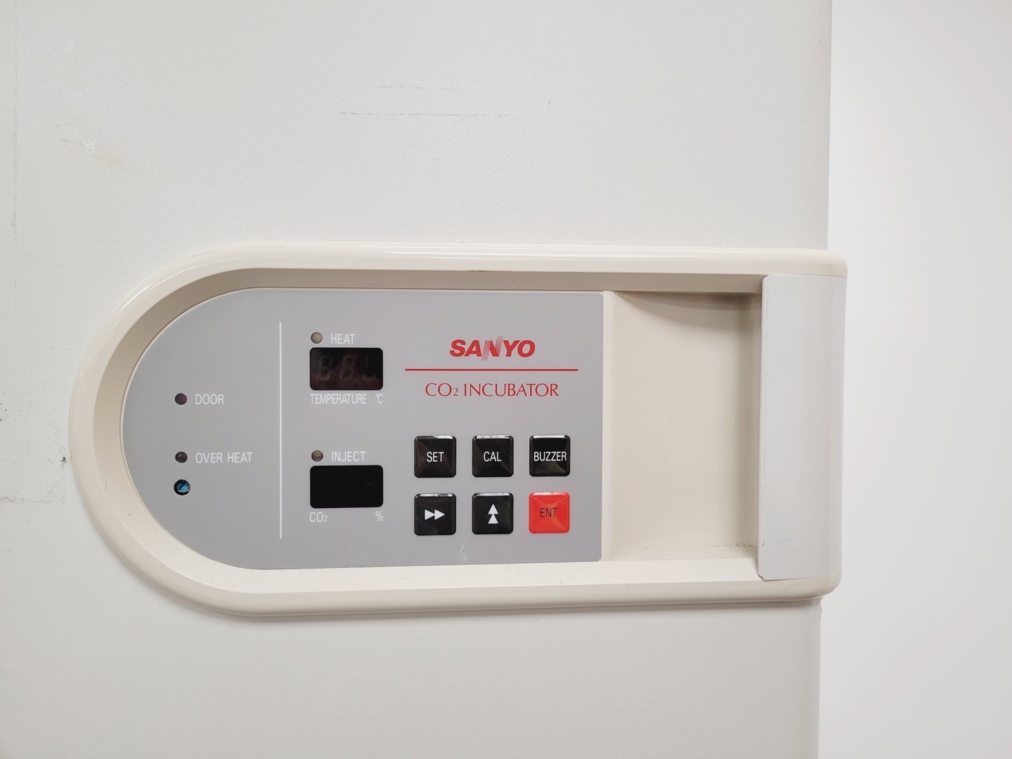 Image of Sanyo CO2 Incubator Double Stack MCO-17AI MCO18AIC (UV) Lab Spares/Repairs