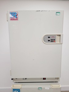 Thumbnail image of Sanyo CO2 Incubator Double Stack MCO-17AI MCO18AIC (UV) Lab Spares/Repairs