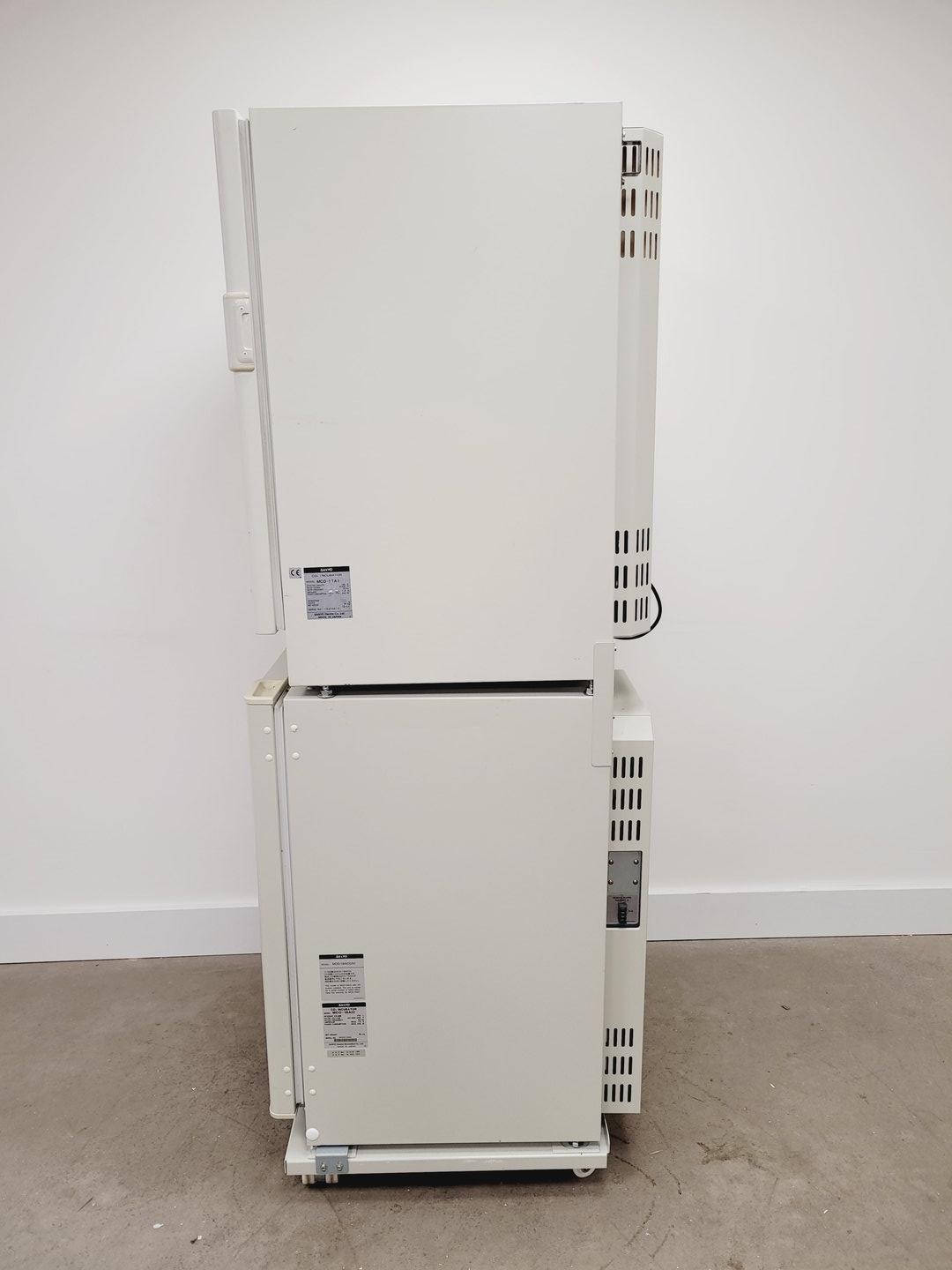 Image of Sanyo CO2 Incubator Double Stack MCO-17AI MCO18AIC (UV) Lab Spares/Repairs