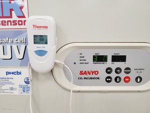 Thumbnail image of Sanyo CO2 Incubator Double Stack MCO-17AI MCO18AIC (UV) Lab Spares/Repairs