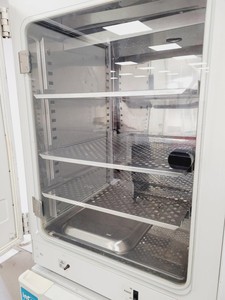 Thumbnail image of Sanyo CO2 Incubator Double Stack MCO-17AI MCO-18AIC (UV) Lab