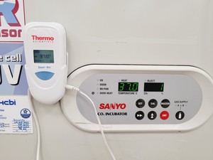 Thumbnail image of Sanyo CO2 Incubator Double Stack MCO-17AI MCO-18AIC (UV) Lab