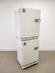 Thumbnail image of Sanyo CO2 Laboratory Incubator Double Stack MCO-17AI Lab