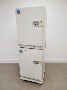 Thumbnail image of Sanyo CO2 Laboratory Incubator Double Stack MCO-17AI Lab