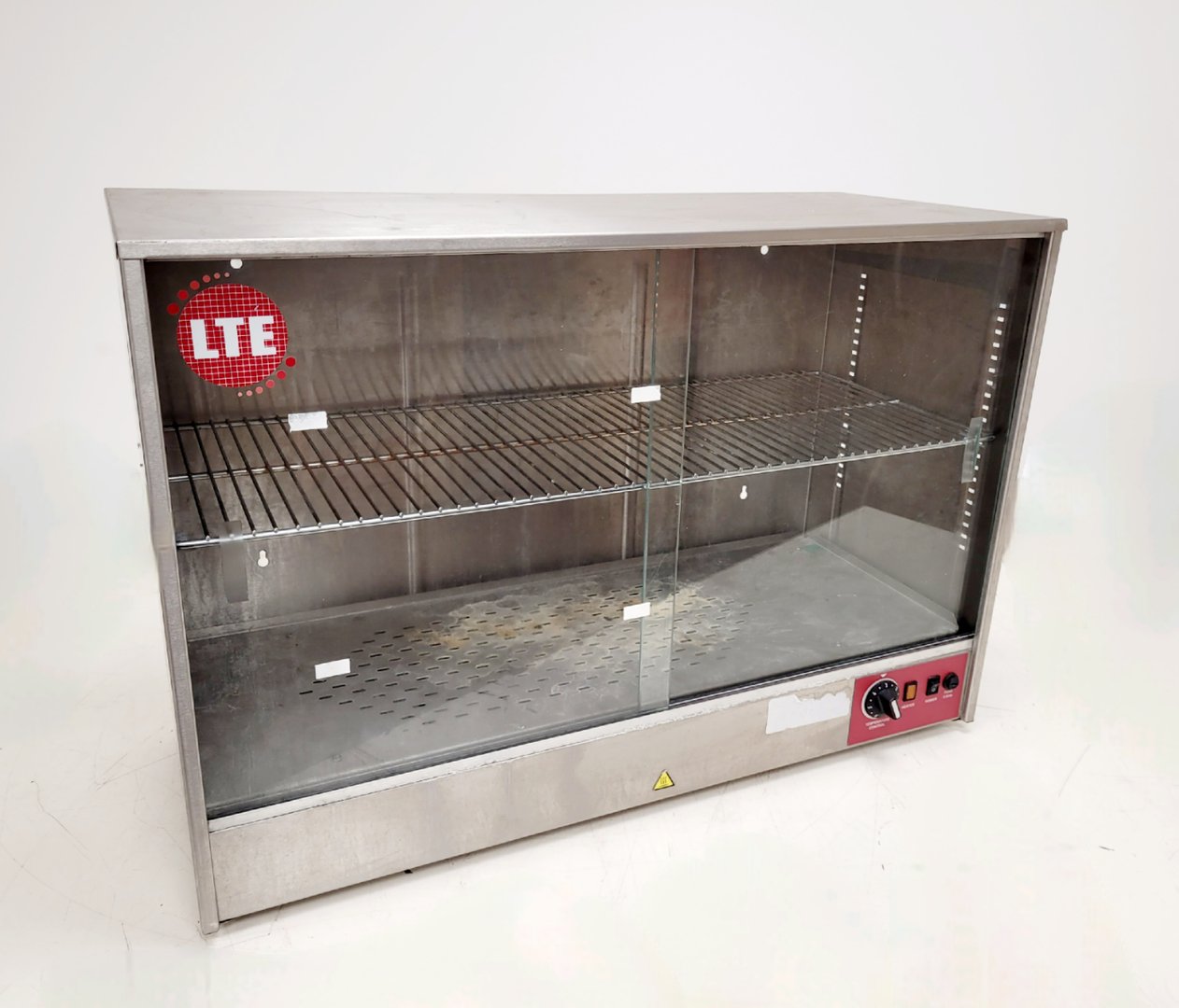 Image of LTE Scientific Benchtop Laboratory Drying Cabinet Model 322/0101/00 Lab