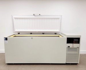 Thumbnail image of Sanyo MDF-794 Ultra Low Temperature Chest Freezer Lab