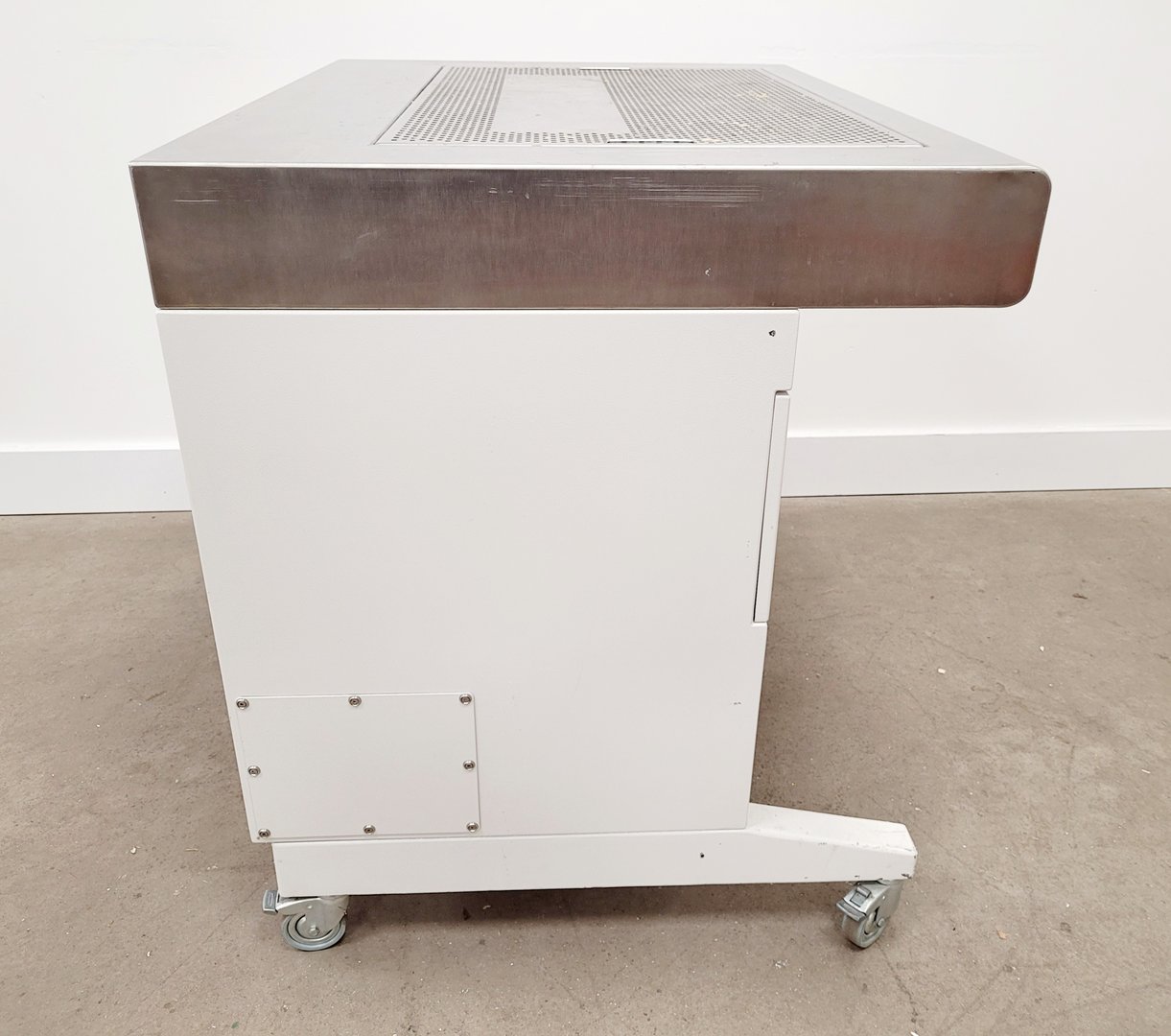 Image of Labcaire Special Downflow Laboratory Workstation Bench Lab