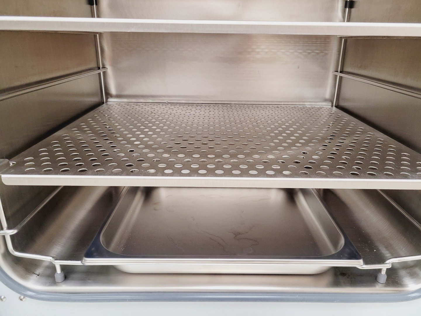 Image of New Brunswick Scientific Galaxy 170 R CO2 Incubator Lab