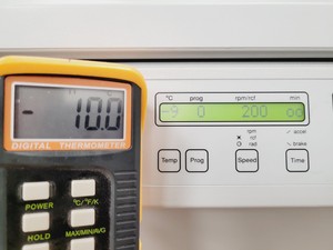 Thumbnail image of Eppendorf 5810 R Refrigerated Centrifuge with A-4-81 4000rpm  Rotor Lab