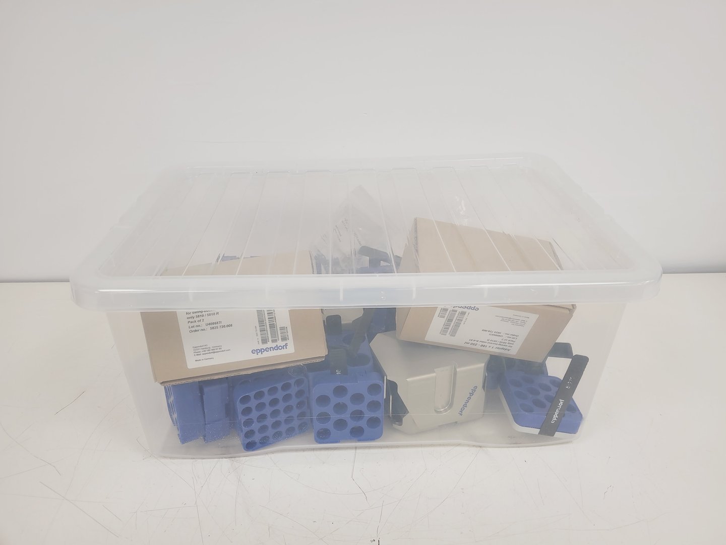 Image of Eppendorf 5810 R Refrigerated Centrifuge with A-4-81 4000rpm  Rotor Lab