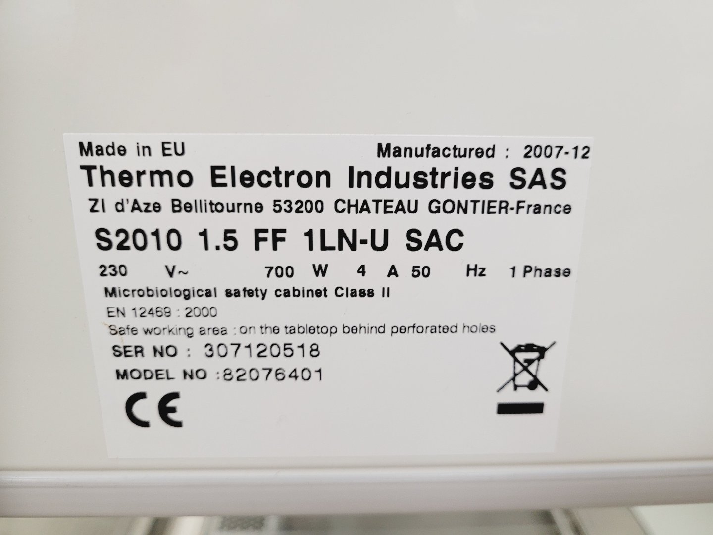 Image of Thermo Scientific Holten LaminAir Class 2 Safety Cabinet Model no. 82076401 Lab