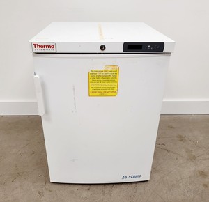 Thumbnail image of Thermo Scientific ES Series Lab Fridge Refrigerator 151R-AEV-TS Lab