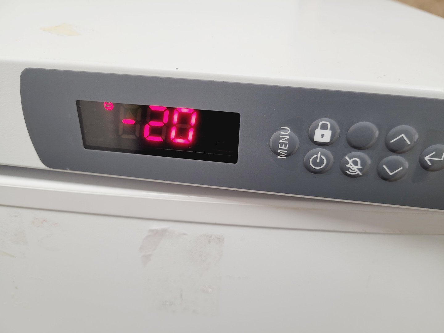 Image of Thermo Scientific ES Series Lab Freezer 151F-AEW-TS Lab